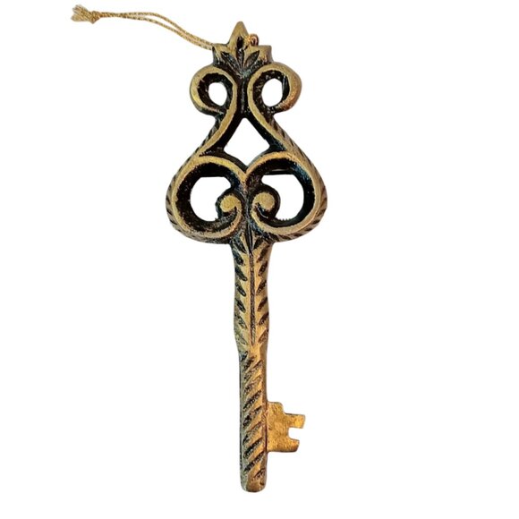 Large Skeleton Keys Ornaments Wall Decor Gold Bronze Colored 6" X 2" Set Of Six - Picture 2 of 6